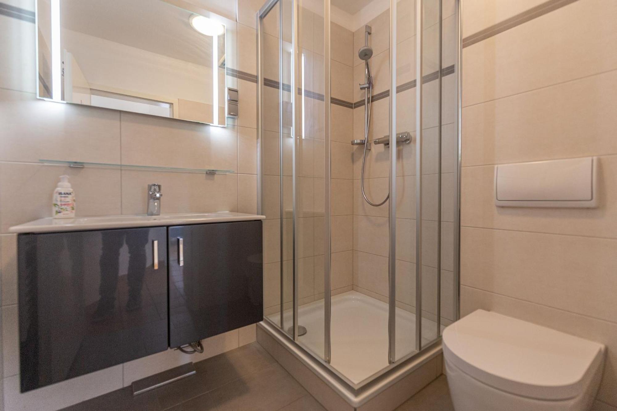 Ferienwohnung Wellenspiel Sellin  ภายนอก รูปภาพ